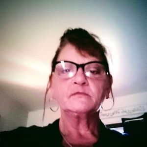 Meet your Posher, Paula